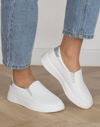 BIAŁE TENISÓWKI PLATFORMA AŻUROWE SLIP ON WSUWANE DIMI