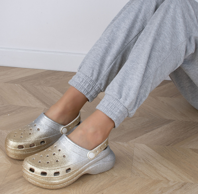 ZŁOTE BROKATOWE DAMSKIE PIANKOWE KLAPKI NA GRUBEJ PODESZWIE CITRA 6