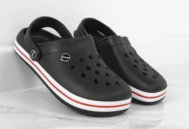 CZARNE LEKKIE KLAPKI CHODAKI KROKSY