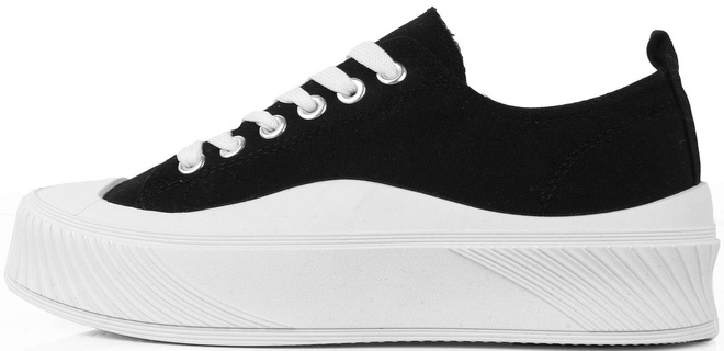 CZARNE TRAMPKI NA GRUBEJ PODESZWIE BIBI 3