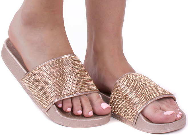 ZŁOTE GUMOWE KLAPKI Z CYRKONIAMI DIAMONDS 1