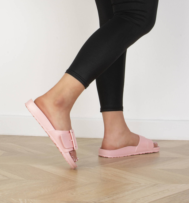 RÓŻOWE KLAPKI Z KLAMRĄ PROFILOWANE URIEL 6