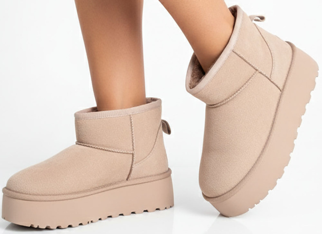 BEŻOWE OCIEPLANE ŚNIEGOWCE BOTKI NA PLATFORMIE OVIVENE 4