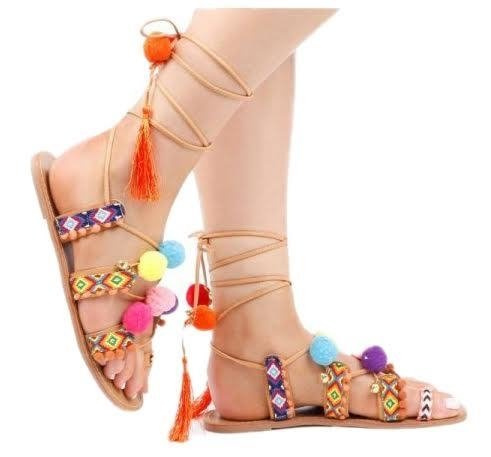 SZNUROWANE SANDAŁY JAPONKI Z POMPONAMI POMPONY 2