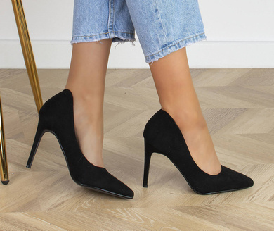 CZARNE ZAMSZOWE SZPILKI CZÓŁENKA BLANNY