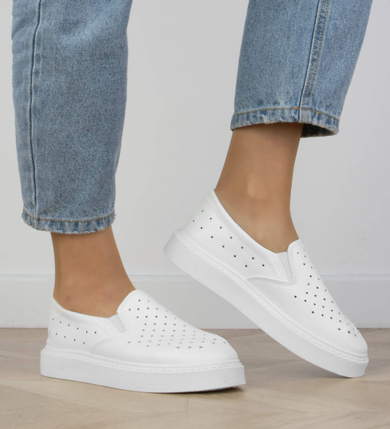 BIAŁE DAMSKIE TENISÓWKI AŻUROWE ZILAM