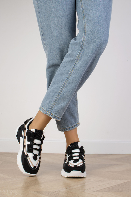 CZARNE TRAMPKI SNEAKERSY NA PLATFORMIE SEWANA 6