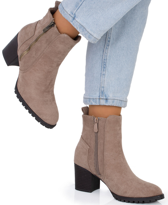 KHAKI DAMSKIE BOTKI NA SŁUPKU ZAMSZOWE GOLIA 2