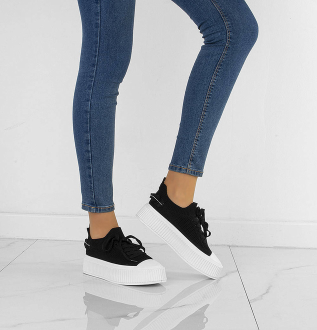 CZARNE NISKIE TRAMPKI NA PLATFORMIE ELASTYCZNE SINEY