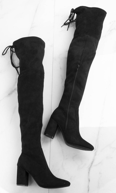 CZARNE KOZAKI ZA KOLANO NA SŁUPKU SELENA 8