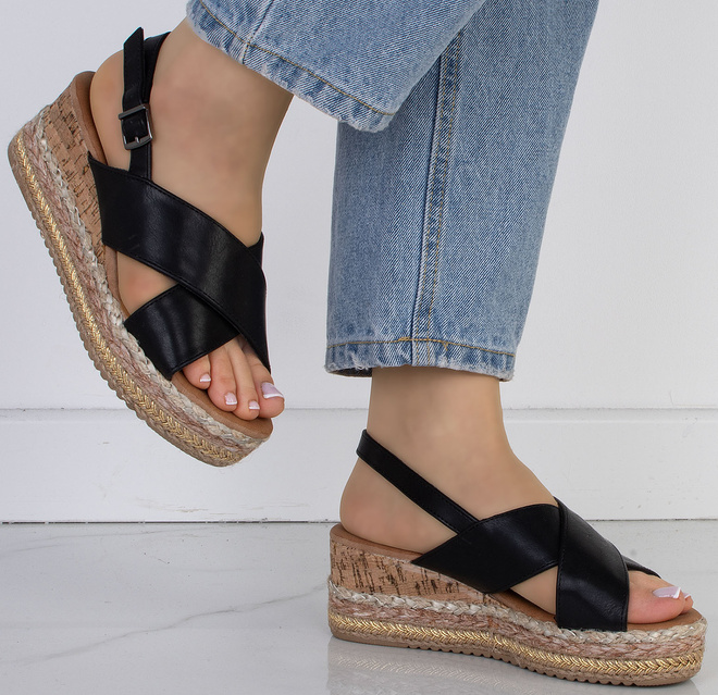 CZARNE SANDAŁY SKÓRZANE NA KOTURNIE ESPADRYLE CARYN 7