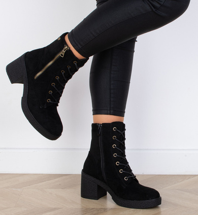 CZARNE DAMSKIE BOTKI NA SŁUPKU ZAMSZOWE VERO