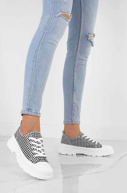 CZARNE NISKIE TRAMPKI BRIGITTA 5