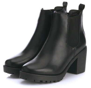 CZARNE BOTKI NA SŁUPKU Z GUMĄ CLAUDIA