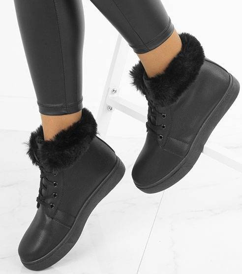 CZARNE SKÓRZANE OCIEPLANE TRAMPKI GABIE 2