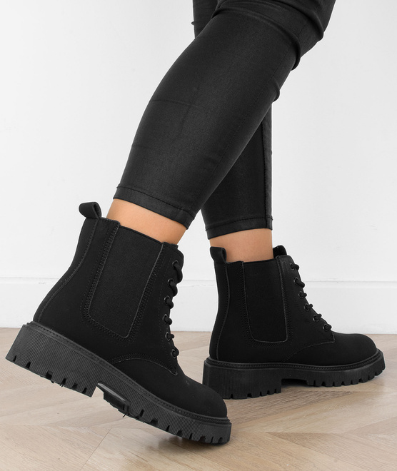 CZARNE BOTKI OCIEPLANE GLANY TRAPERY SZNUROWANE BOTTE 6