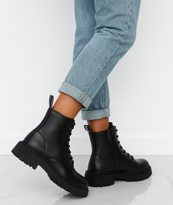 CZARNE SKÓRZANE BOTKI DAMSKIE OCIEPLANE TRAPERY GLANY AXERNE 5