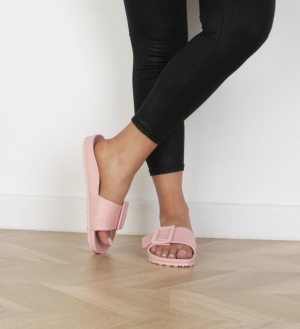 RÓŻOWE KLAPKI Z KLAMRĄ PROFILOWANE URIEL 7