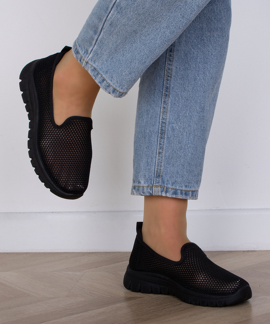 CZARNE TENISÓWKI AŻUROWE SLIP ON WSUWANE ALODIA 5