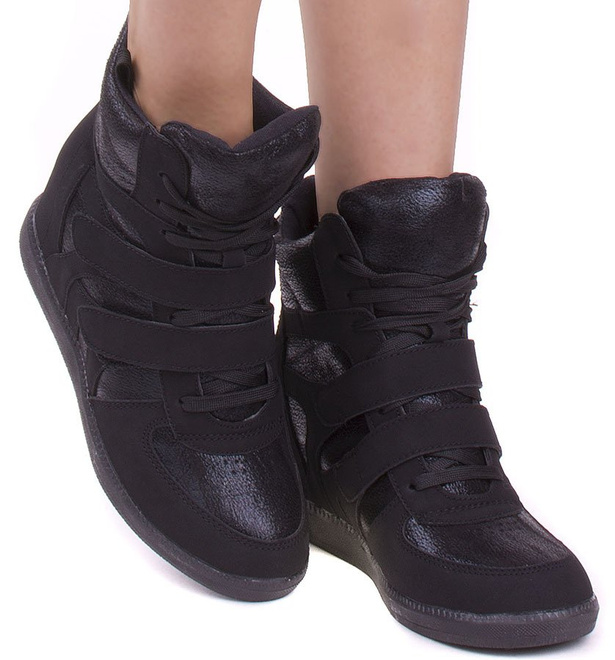 CZARNE BŁYSZCZĄCE SNEAKERSY NA KOTURNIE LOLY 2