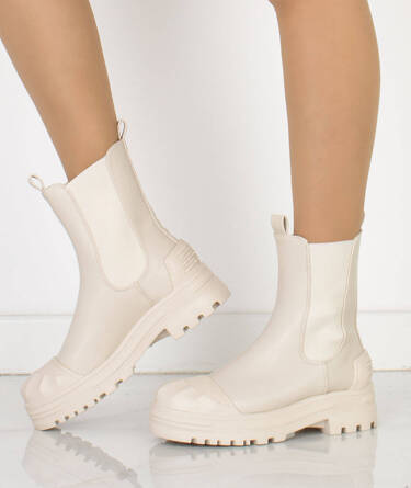 BEŻOWE BOTKI SKÓRZANE NA PLATFORMIE WSUWANE MALIA