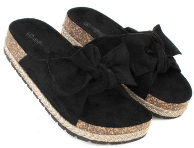 CZARNE KLAPKI Z KOKARDĄ NA PLATFORMIE MULES