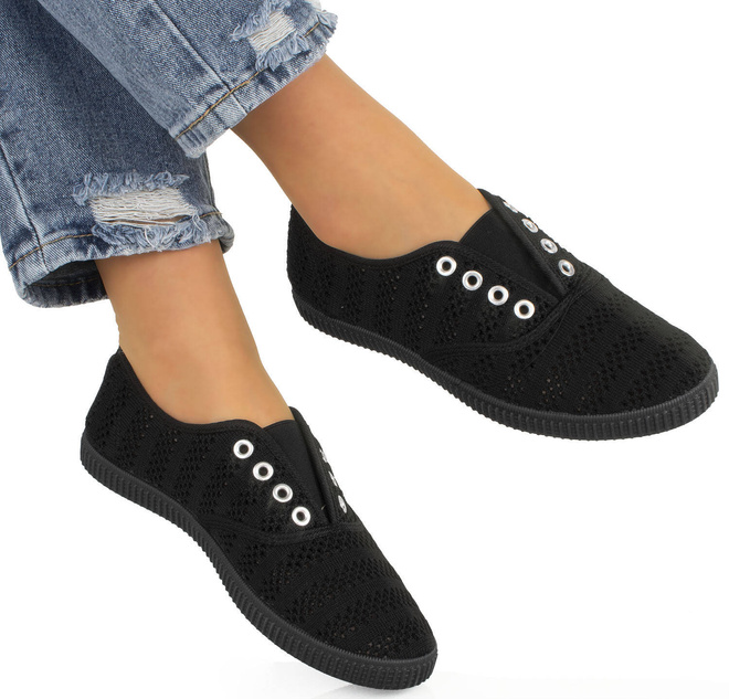 CZARNE TENISÓWKI TRAMPKI KORONKOWE KLASYCZNE 2