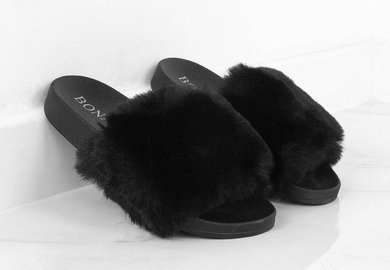 CZARNE KLAPKI Z FUTERKIEM BONAS