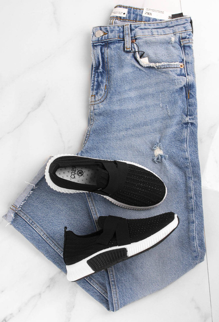 CZARNE WSUWANE BUTY SPORTOWE Z CYRKONIAMI TANERA 5