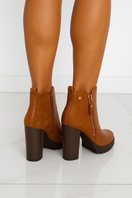 CAMEL DAMSKIE BOTKI NA SŁUPKU SKÓRZANE NA ZAMEK FUFI