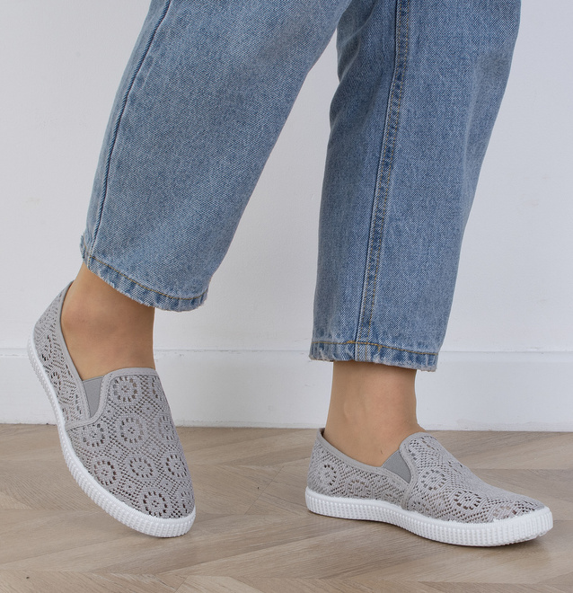 SZARE KORONKOWE BALERINKI TENISÓWKI WSUWANE ALMOR