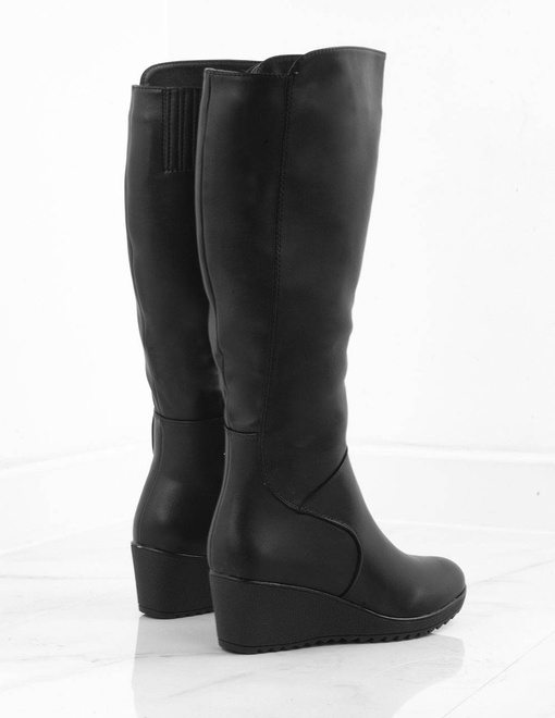 CZARNE OCIEPLANE KOZAKI NA KOTURNIE IRINA 7