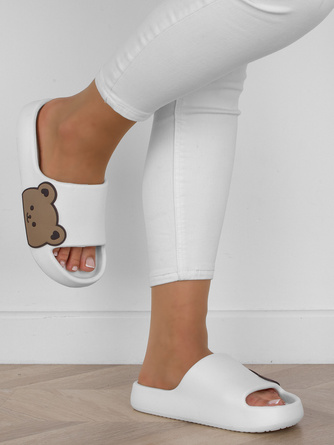 BIAŁE DAMSKIE PIANKOWE KLAPKI MIŚ ASHBY