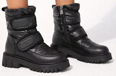 CZARNE ŚNIEGOWCE BOTKI OCIEPLANE NA PLATFORMIE