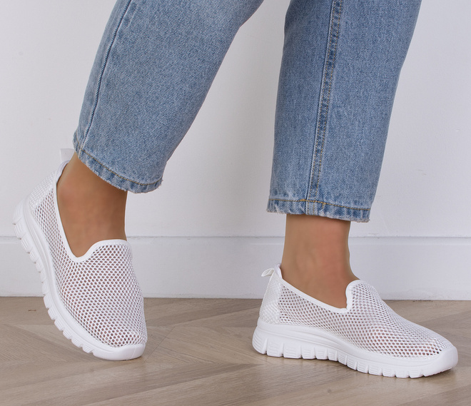 BIAŁE TENISÓWKI AŻUROWE SLIP ON WSUWANE ALODIA