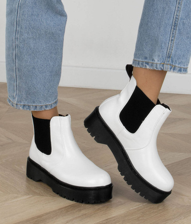 BIAŁE SKÓRZANE BOTKI SZTYBLETY KLASYCZNE NA PLATFORMIE FENELLA