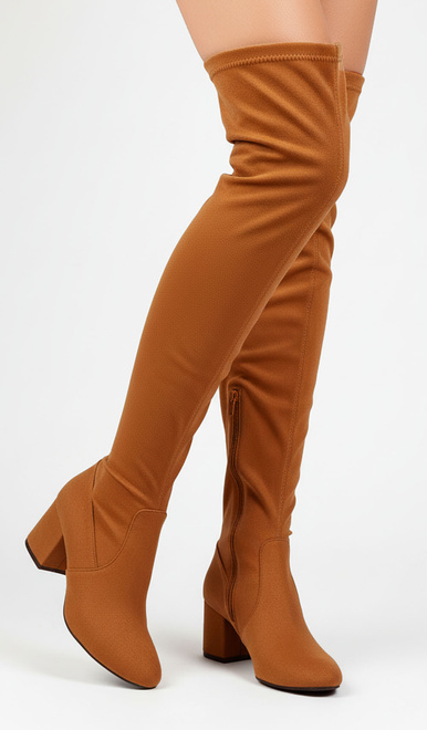 CAMEL ZAMSZOWE KOZAKI ZA KOLANO NA SŁUPKU ZAMEK VLENI