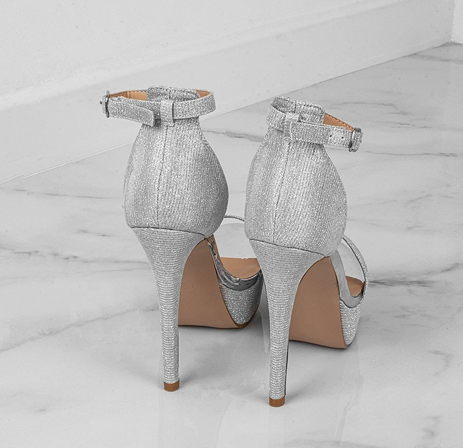 SREBRNE BŁYSZCZĄCE SANDAŁY NA PLATFORMIE HARPER 3