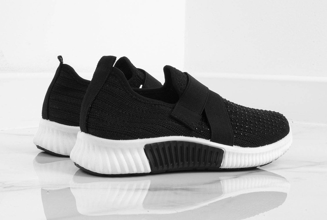 CZARNE WSUWANE BUTY SPORTOWE Z CYRKONIAMI TANERA 3