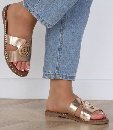 SZAMPAŃSKIE DAMSKIE SKÓRZANE KLAPKI ELEGANCKIE OZDOBA DALIA