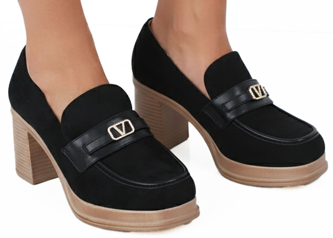 CZARNE DAMSKIE PÓŁBUTY NA OBCASIE ZAMSZOWE MOKASYNY RIALA 2