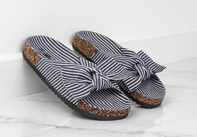 GRANATOWE KLAPKI W PASKI NA KORKU MODDI