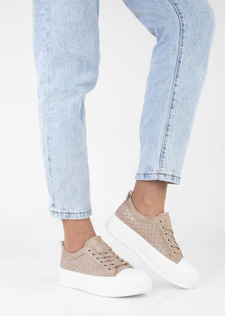 BEŻOWE SKÓRZANE TRAMPKI NA PLATFORMIE SAFINA