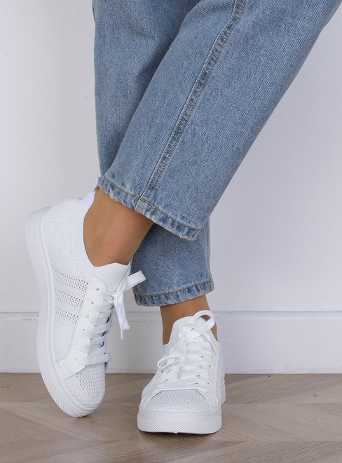 BIAŁE TENISÓWKI AŻUROWE SZNUROWANE ODETTE 7