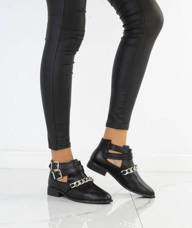 CZARNE BOTKI DAMSKIE Z WYCIĘCIAMI ŁAŃCUCH