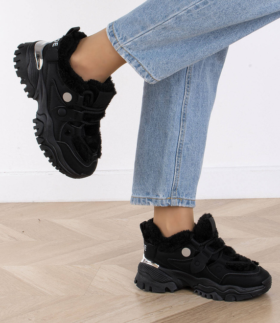 CZARNE SNEAKERSY OCIEPLANE TASILLA 8