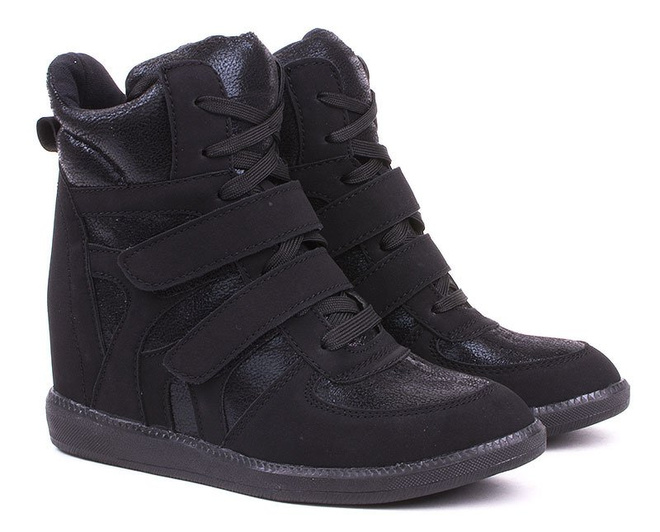CZARNE BŁYSZCZĄCE SNEAKERSY NA KOTURNIE LOLY