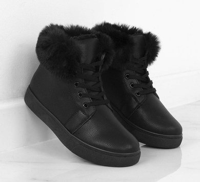 CZARNE SKÓRZANE OCIEPLANE TRAMPKI GABIE