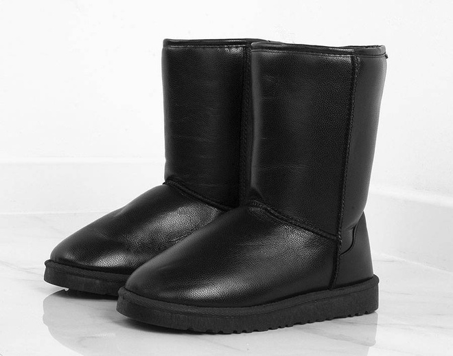 CZARNE SKÓRZANE ŚNIEGOWCE KINDLY