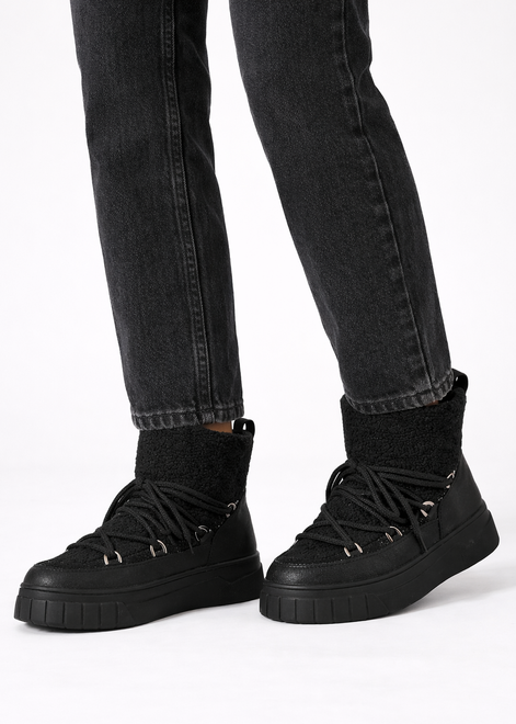 OCIEPLANE ŚNIEGOWCE BOTKI NA PLATFORMIE CZARNE CORINE 7